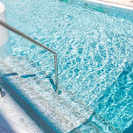 Astro 4* Λινιάνο Σαμπιαντόρο