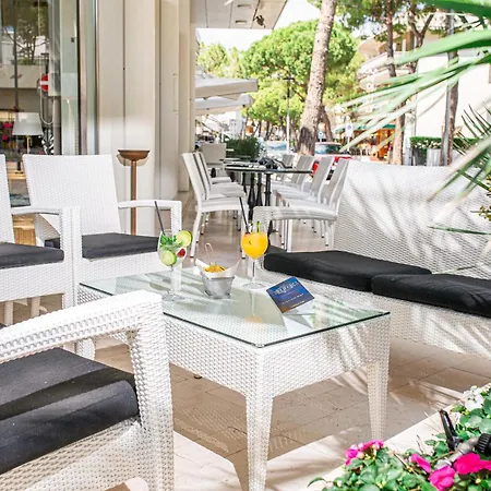 Astro Ξενοδοχείο